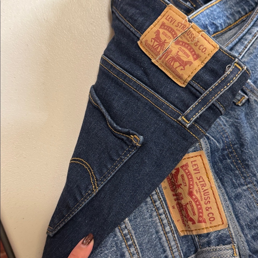 Bundle of mystery size levis skinny jeans - Picture 2 of 5